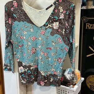 Floral V-Neck Women's Top